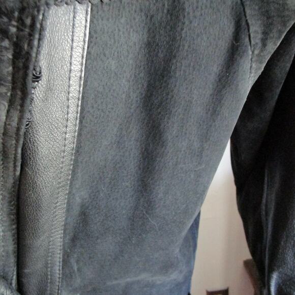 Vintage 80s/90s Wilsons Leather Maxi Trench Coat Embossed Paisley Braid Trim - Picture 15 of 17